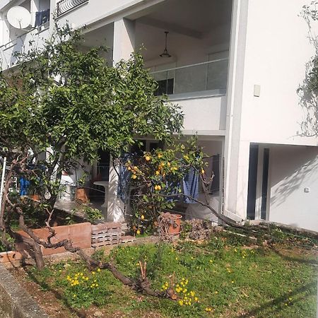 Apartman Lea Tučepi Exteriör bild