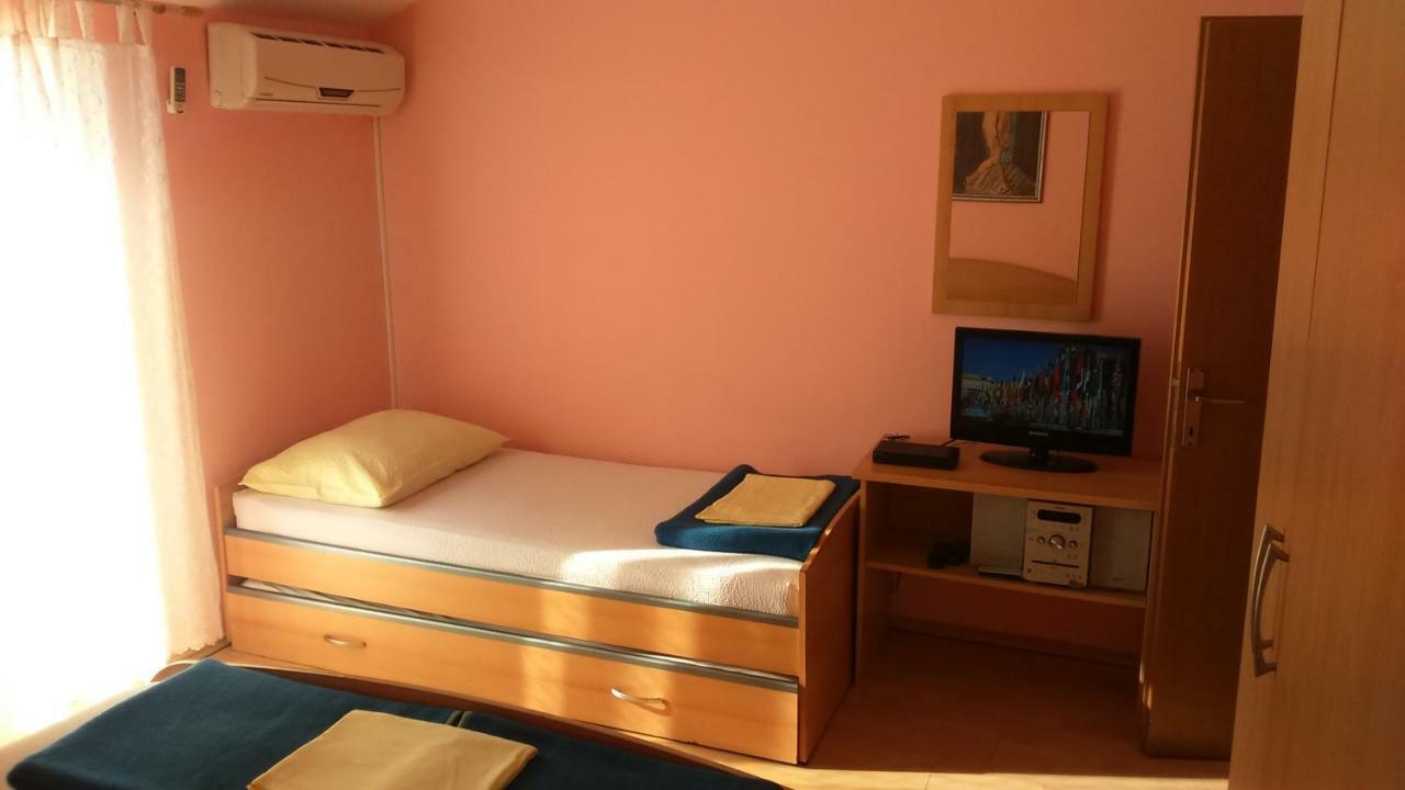 Apartman Lea Tučepi Exteriör bild