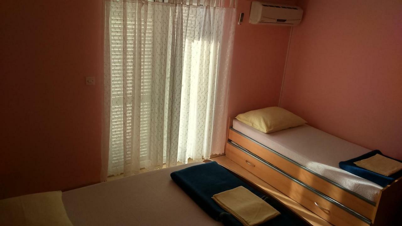 Apartman Lea Tučepi Exteriör bild